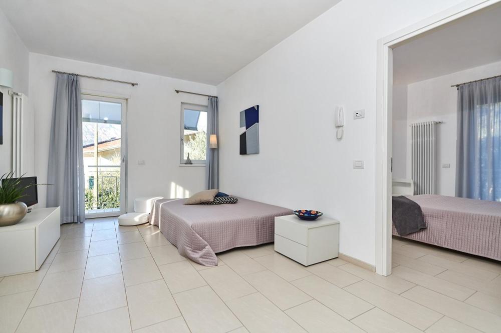 La Pervinca Apartments Malcesine Eksteriør billede