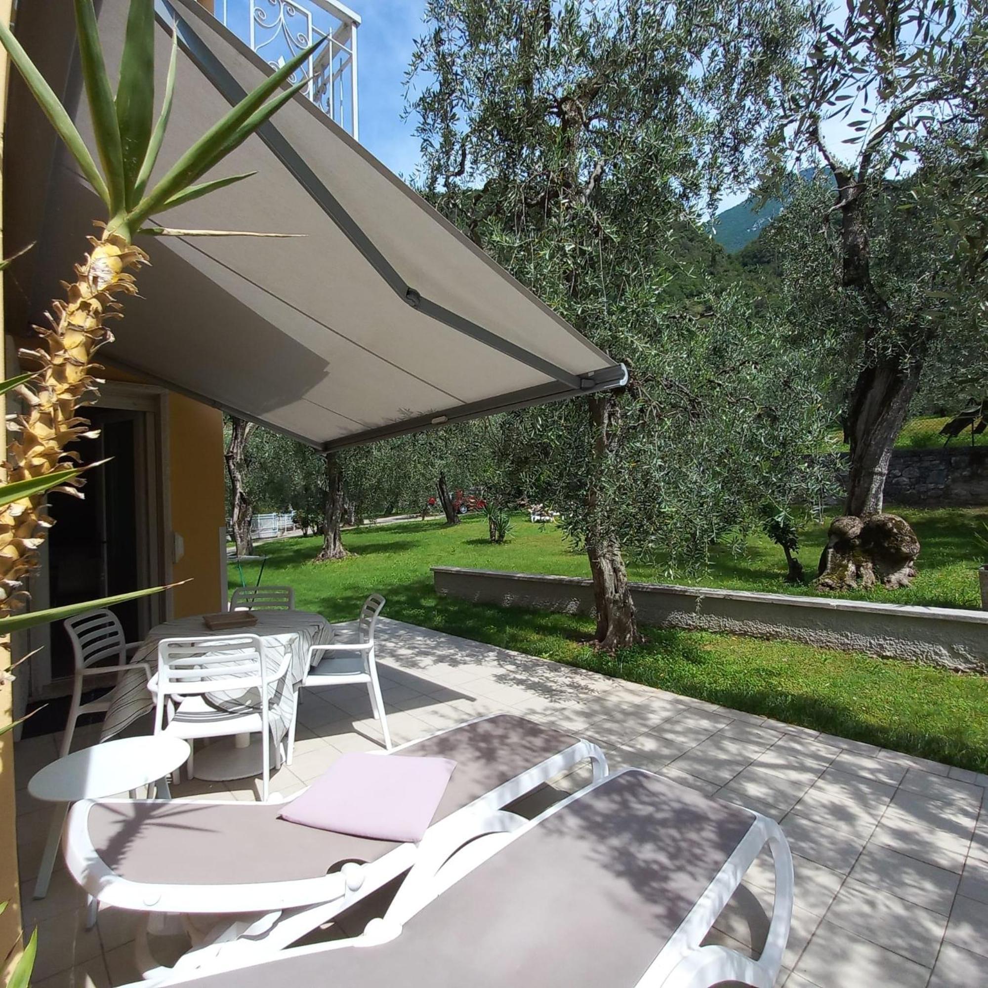 La Pervinca Apartments Malcesine Eksteriør billede
